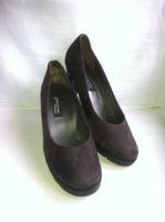 Paul Green 5 Plateaupumps Wildleder schwarz neu Nordrhein-Westfalen - Viersen Vorschau