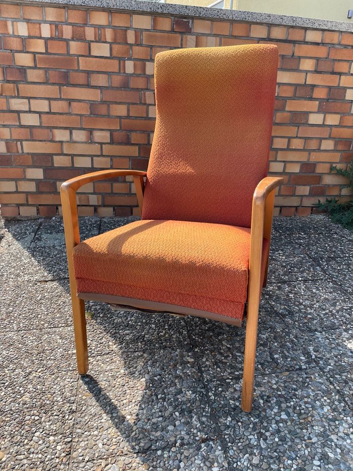Vintage Sessel mit Liegefunktion in Nürnberg (Mittelfr)