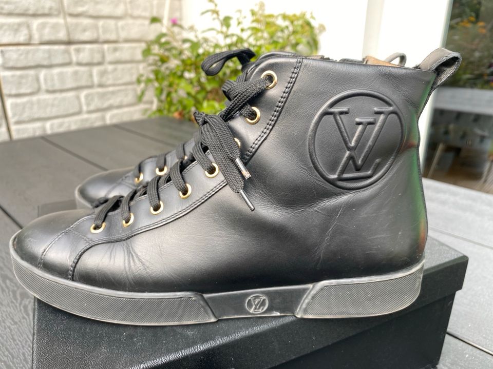 Original Louis Vuitton Sneaker Schuhe Gr.39,5 schwarz Leder in Berlin