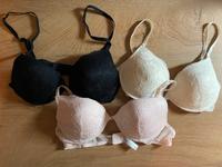 3 push up BH’s rosa Creme schwarz Spitze 80C Hessen - Friedewald Vorschau
