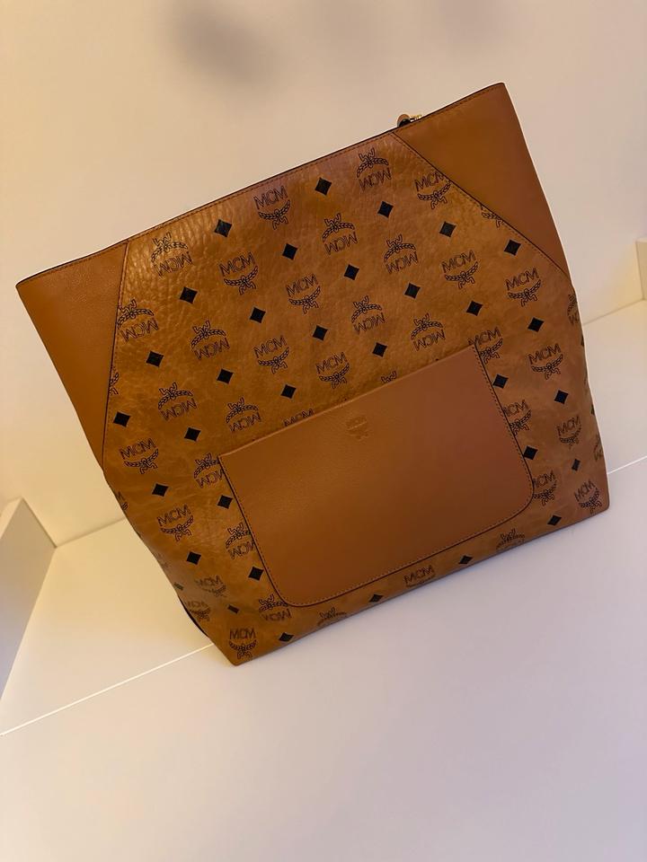 MCM Klara Hobo Large Cognac