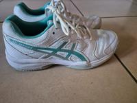 Asics Geld Dedicate  Sneaker für Handball, Indoorsport, Laufen Nordrhein-Westfalen - Gelsenkirchen Vorschau