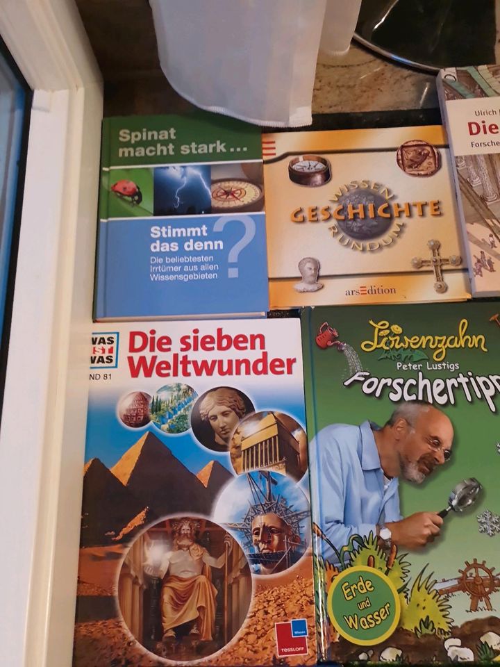 18 Wissen für Kinder Bücher was ist was in Stuttgart