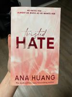 Twisted Hate | Ana Huang | English München - Thalk.Obersendl.-Forsten-Fürstenr.-Solln Vorschau