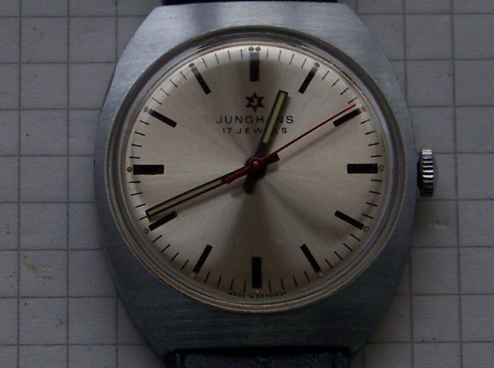 Armbanduhr JUNGHANS M.A.N Handaufzug Juli 1975 J. selten in Silberstedt
