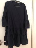 Cos Kleid Gr.42 top Zustand Hessen - Gießen Vorschau