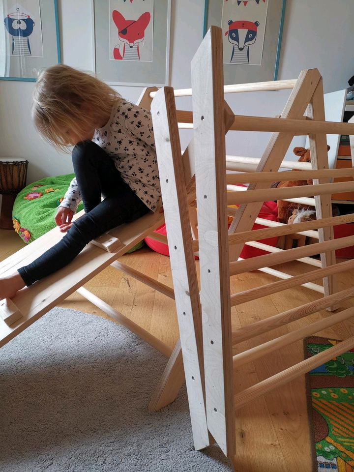 Großes Kletterdreieck nach Pikler Holz klappbar in Wipperfürth