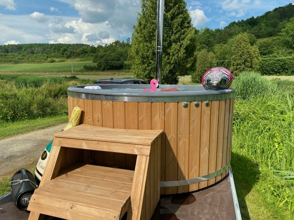 Hot Tub, Whirlpool, Jacuzzi, Schwimmbecken, Wellness Vermietung! in Karlstadt
