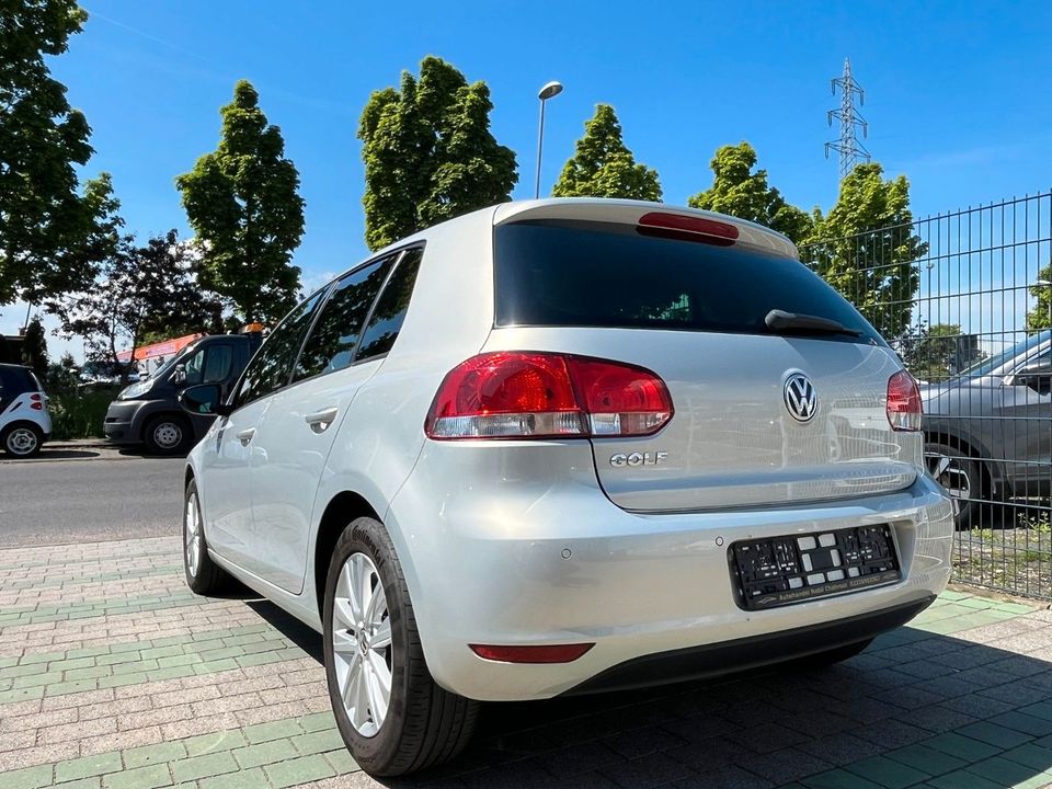 Volkswagen Golf VI Style NAVI SITZHEIZUNG KLIMA in Rheinbach