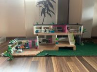 Playmobil Luxusvilla 5574 Megaset inkl. Beleuchtung Nordrhein-Westfalen - Oelde Vorschau