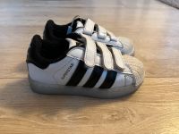 Coole Blinke-Schuhe, Adidas Superstar, Große 26 Nordrhein-Westfalen - Rheda-Wiedenbrück Vorschau