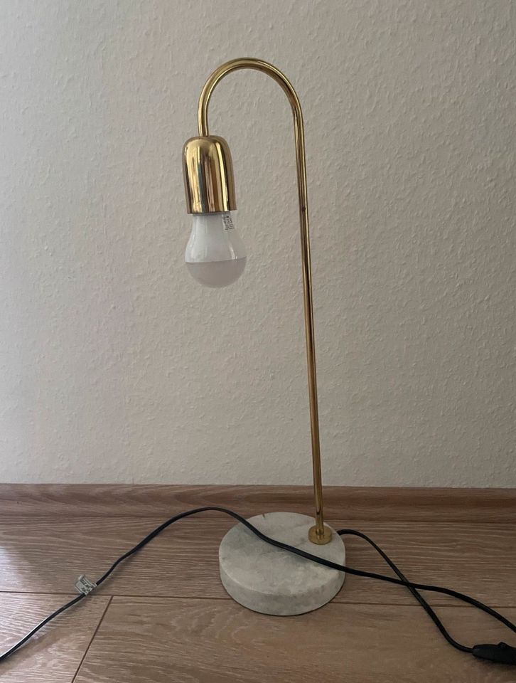 Lampe von Bloomingville in Notzingen