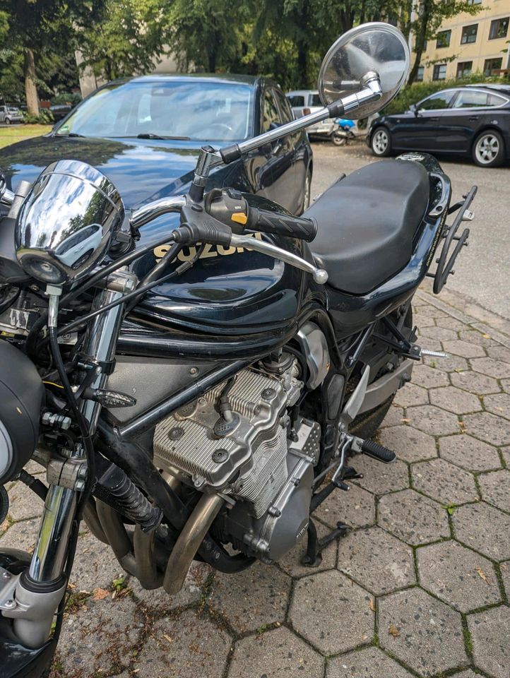 Suzuki GSF 600 Bandit  mit Zubehör in Hamburg