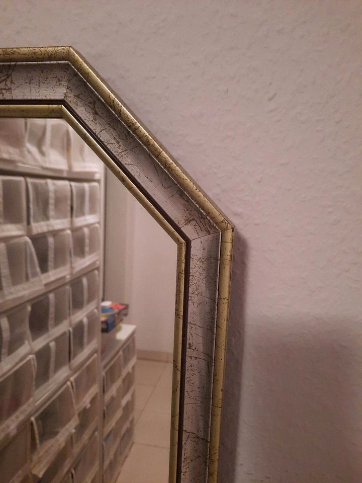 Spiegel Wandspiegel Gold Silber in Berlin