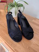 H&M Schuhe Pumps Sandaletten 40 Hessen - Schwalmtal Vorschau