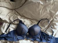 Hunkemöller dunkel blauer Spitzen BH Nordrhein-Westfalen - Eschweiler Vorschau