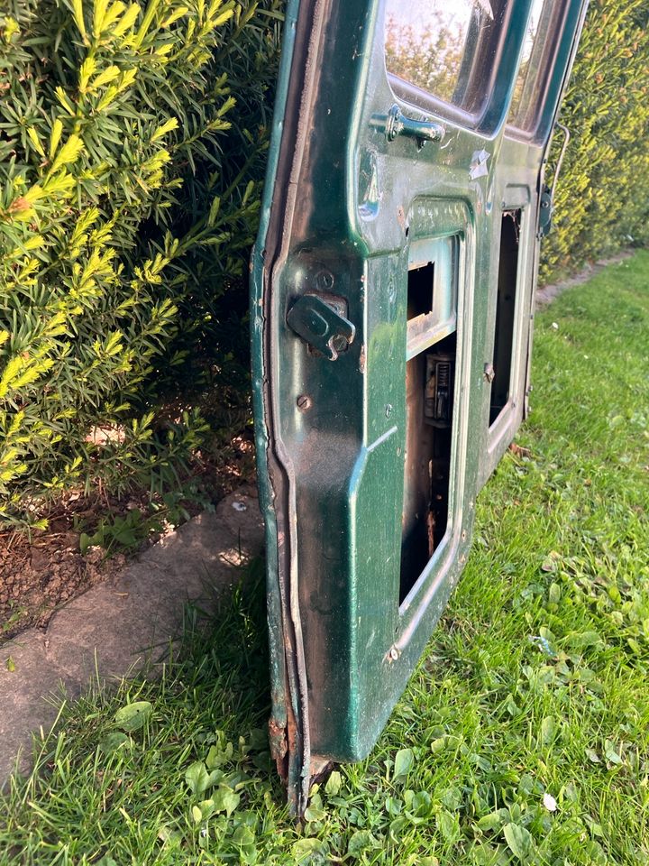 Mercedes/ Puch G W460 Doppelflügeltür mit Heckscheiben und …., in Idstein