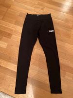 Puma Hose Jogahose Trainingshose Sporthose schwarz 36 Nordrhein-Westfalen - Ahaus Vorschau