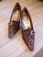 Wunderschöne Schuhe Pumps mit Schnalle braun Niedersachsen - Achim Vorschau