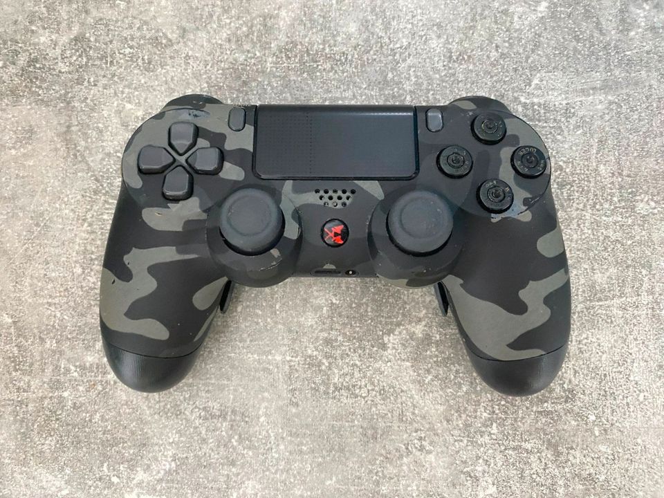 PS4 Scuf Controller Camouflage in Bottrop