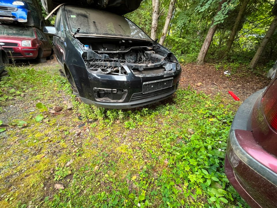 Ford C-Max 5-Türige Schwarz bj 2004 Schlachtfest Ersatzteile in Müllenbach (bei Adenau)