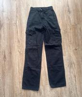 Stradivarius Cargohose Gr. 34 Kreis Ostholstein - Sereetz Vorschau