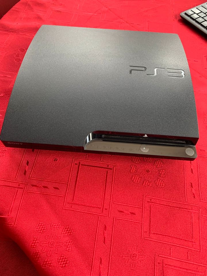 PS3 mit Controller(+ 1 Spiel) in Chemnitz