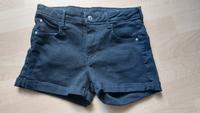 KURZE HOSE; DAMEN; JEANS; AMISU; GRÖßE 36 Berlin - Treptow Vorschau