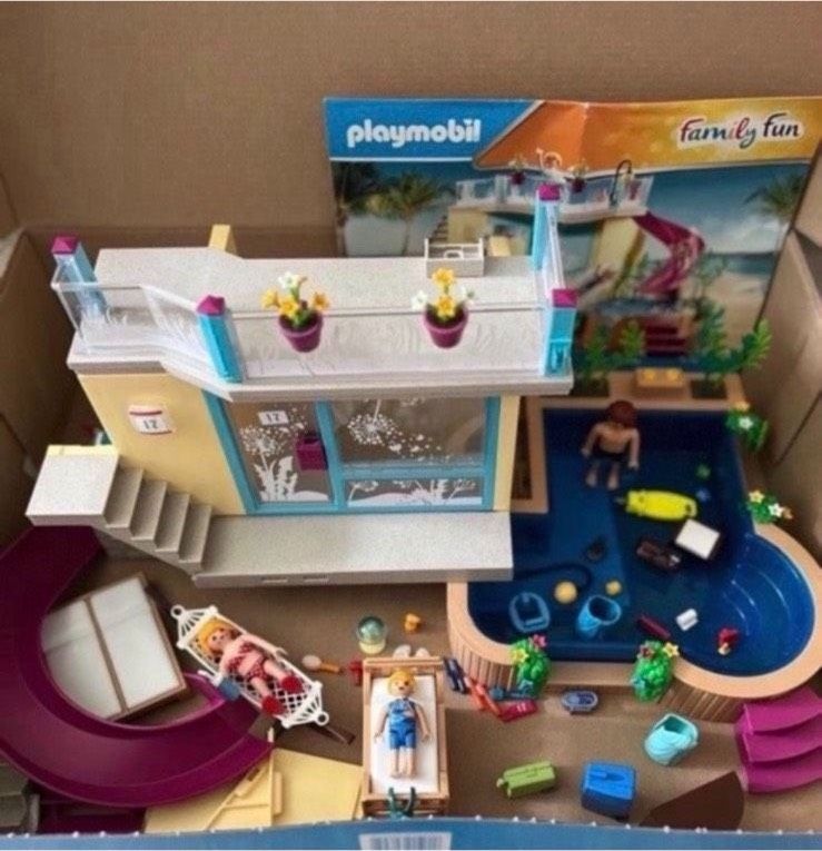 Playmobil Family Fun Beach Bungalow 70435 Strandhaus Pool Haus in Neuenhaus