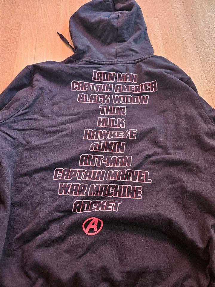 Avengers Pullover Gr. XL in Werther (Westfalen)