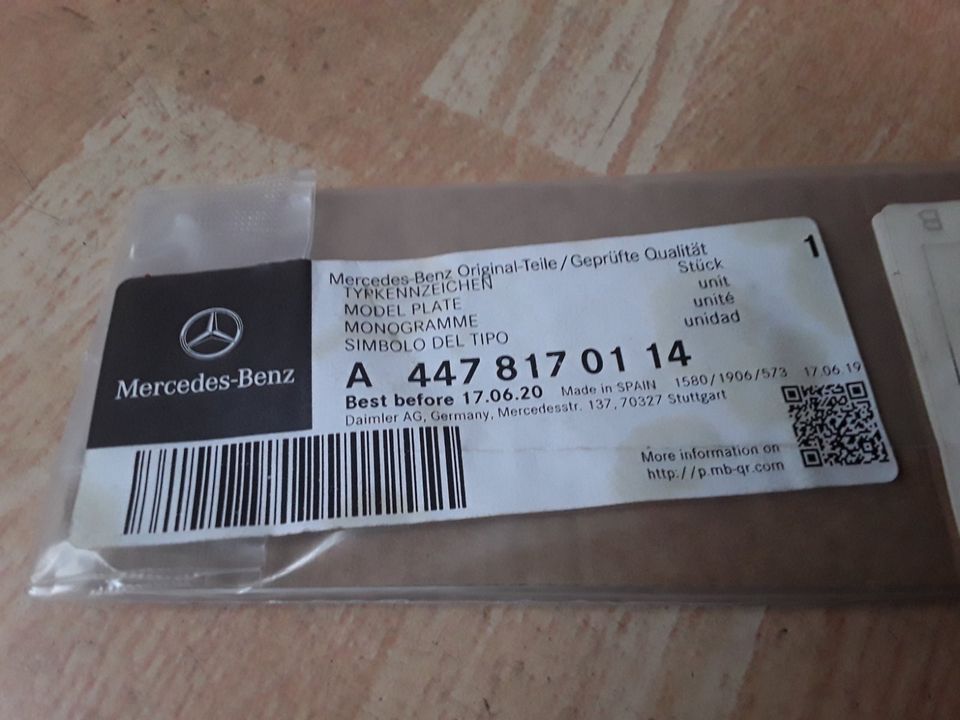 Mercedes  Typenschild 109 CDI  ( neu in OVP  ) in Haldensleben