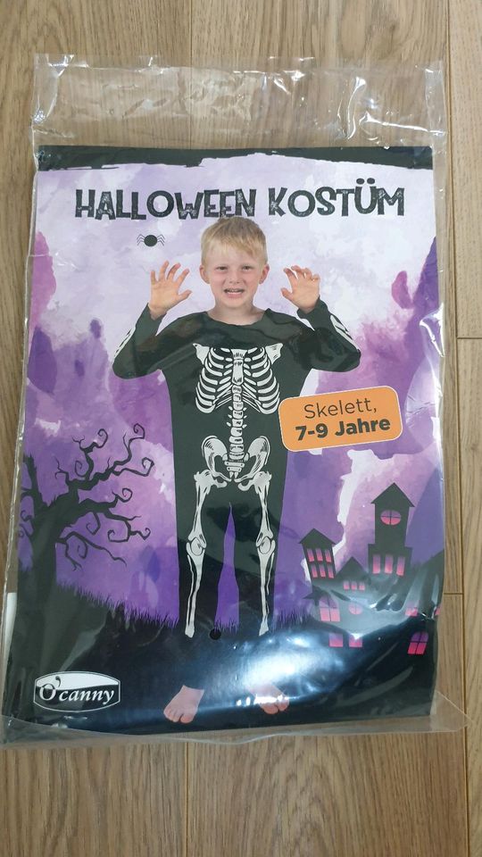Halloween Kostüm Skelett in Berlin