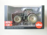 Siku Farmer - Valtra S-Serie, Blackline OVP 1:32 Köln - Mülheim Vorschau