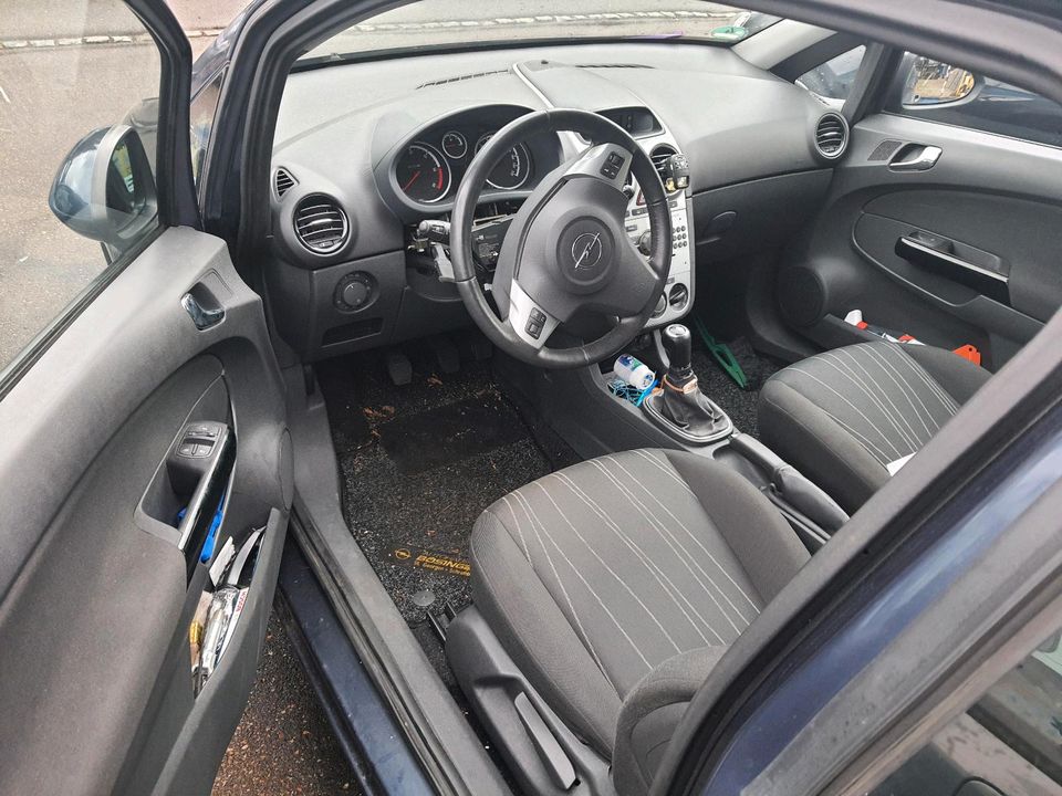 Opel Corsa D 1.3 cdti eco flex-defekt in Singen