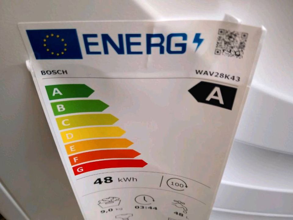 9 Kg Waschmaschine Bosch Aussteller NEU Serie 8 in Berlin