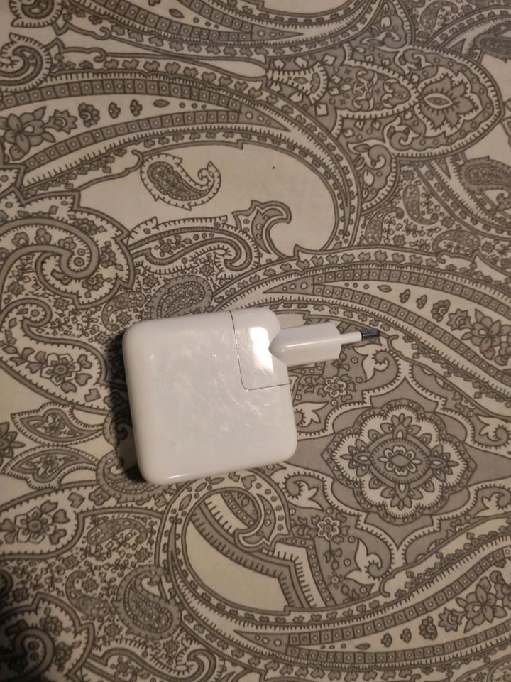 Original Apple Ladegerät 30W Strom Usb-C Für IPHONE IPAD in Wuppertal