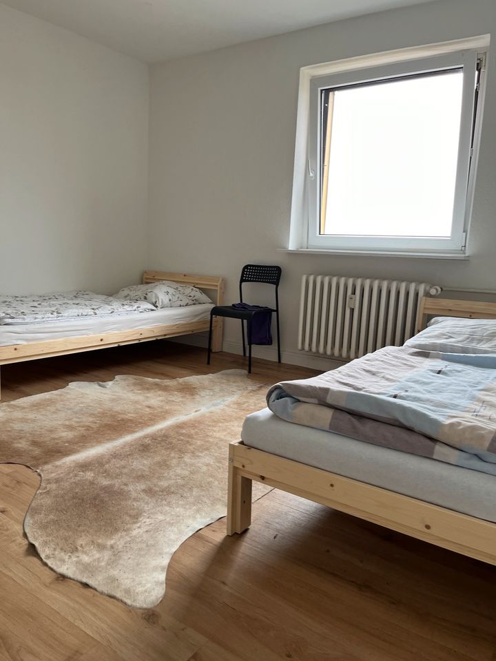 Monteurzimmer- möbliertes Zimmer an Firmen zu vermieten in Pinneberg