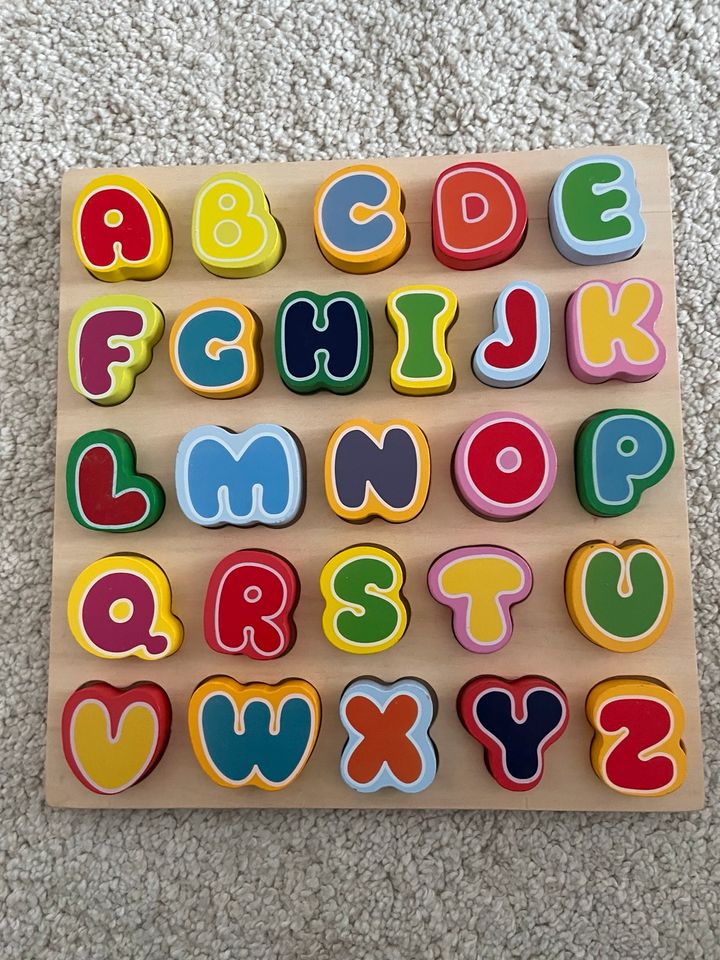 Buchstabenpuzzle ABC in Haan