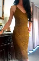 Wunderschönes  Spitzenkleid/ Partykleid , khaki  Gr.34 Saarland - Perl Vorschau