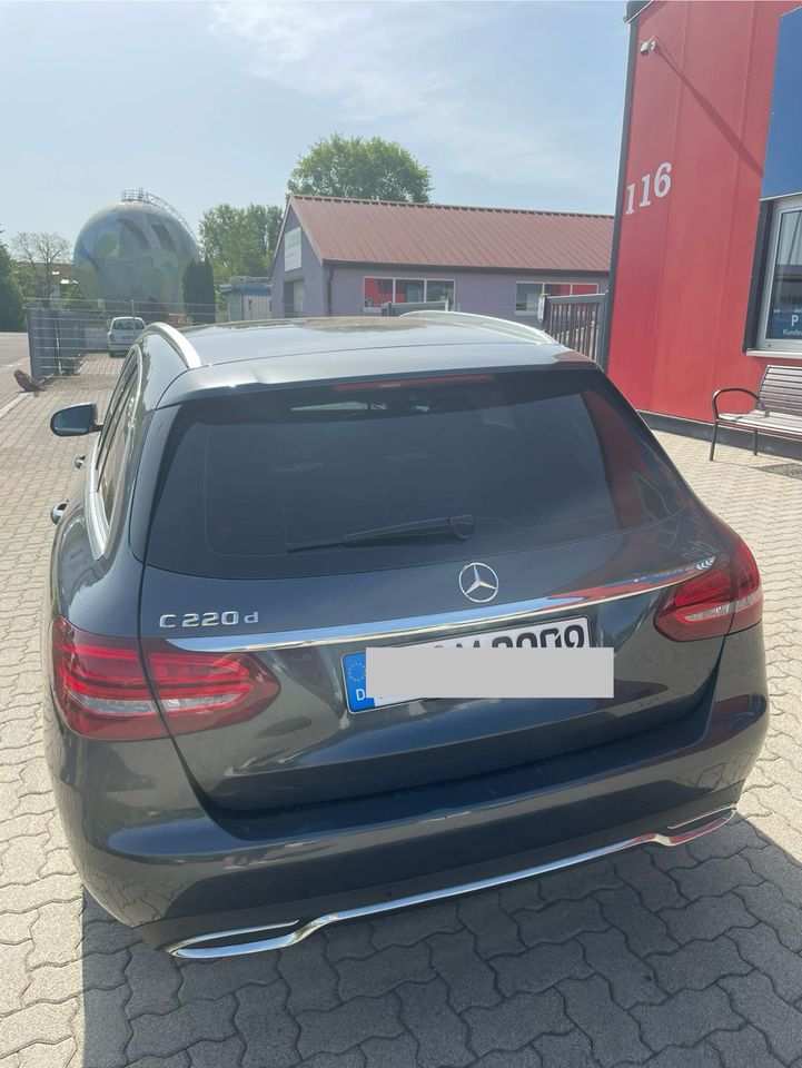 MERCEDES C220d Avantgarde in Karlsruhe