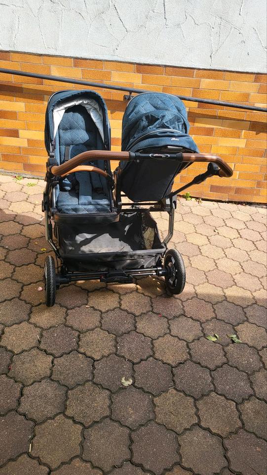 Hartan two select Zwillingswagen oder Geschwisterkinderwagen in Aidhausen