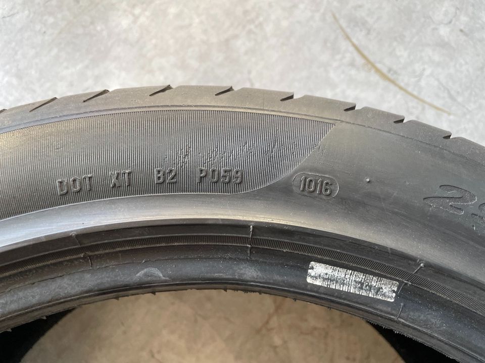 2x Sommerreifen Pirelli P Zero N0 295/40 R20 106Y 2016 ca. 4mm in Halle