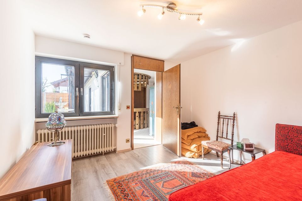 Doppelhaushälfte in Grünwald - komfortable 466 m² für Sie und Ihre Familie! in Grünwald