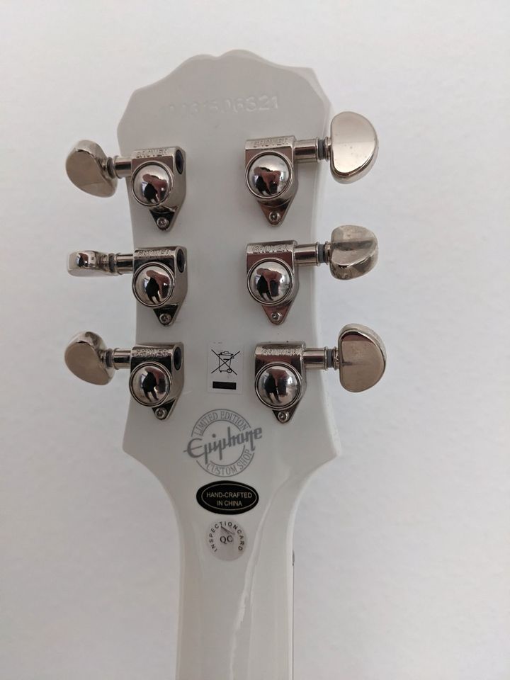 Epiphone Les Paul Studio Alpinewhite in Berlin