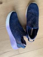 SKETCHERS, neuwertige Sneaker, Gr.37 Memory foam Hessen - Idstein Vorschau