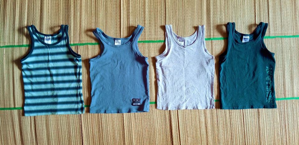 4 Stück Bio Baumwolle Unterhemden guter Zustand  Versand 1,60€ in Berlin