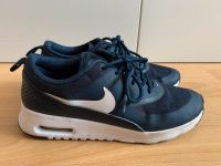 Nike Sneaker dunkelblau/weiß Gr.38 Nordrhein-Westfalen - Bergheim Vorschau