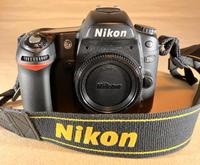 Nikon D80 Spiegelreflexkamera, Batteriegriff MD-D80, Remote ML-L3 Hamburg - Hamburg-Nord Vorschau