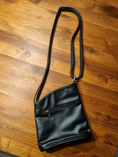 Michael Giss Designertasche,Leder, Schwarz, neuwertig in  Nordrhein-Westfalen - Emmerich am Rhein | eBay Kleinanzeigen ist jetzt  Kleinanzeigen