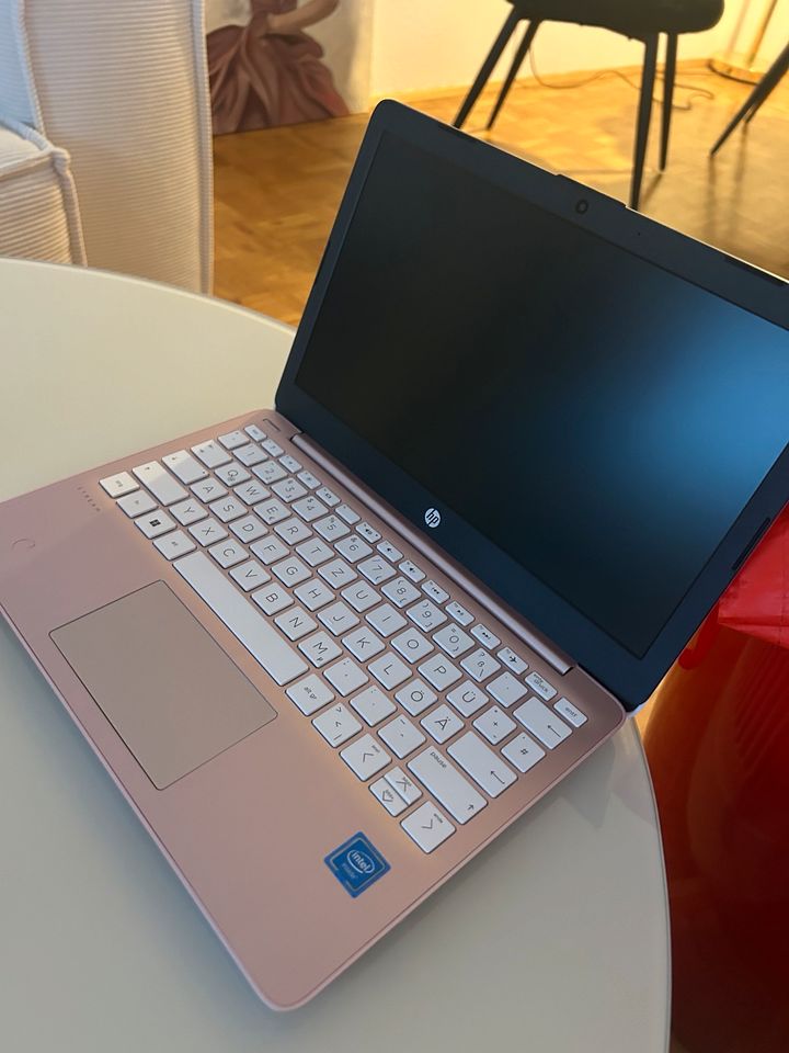 Neuwertiger HP Lapto in Haan